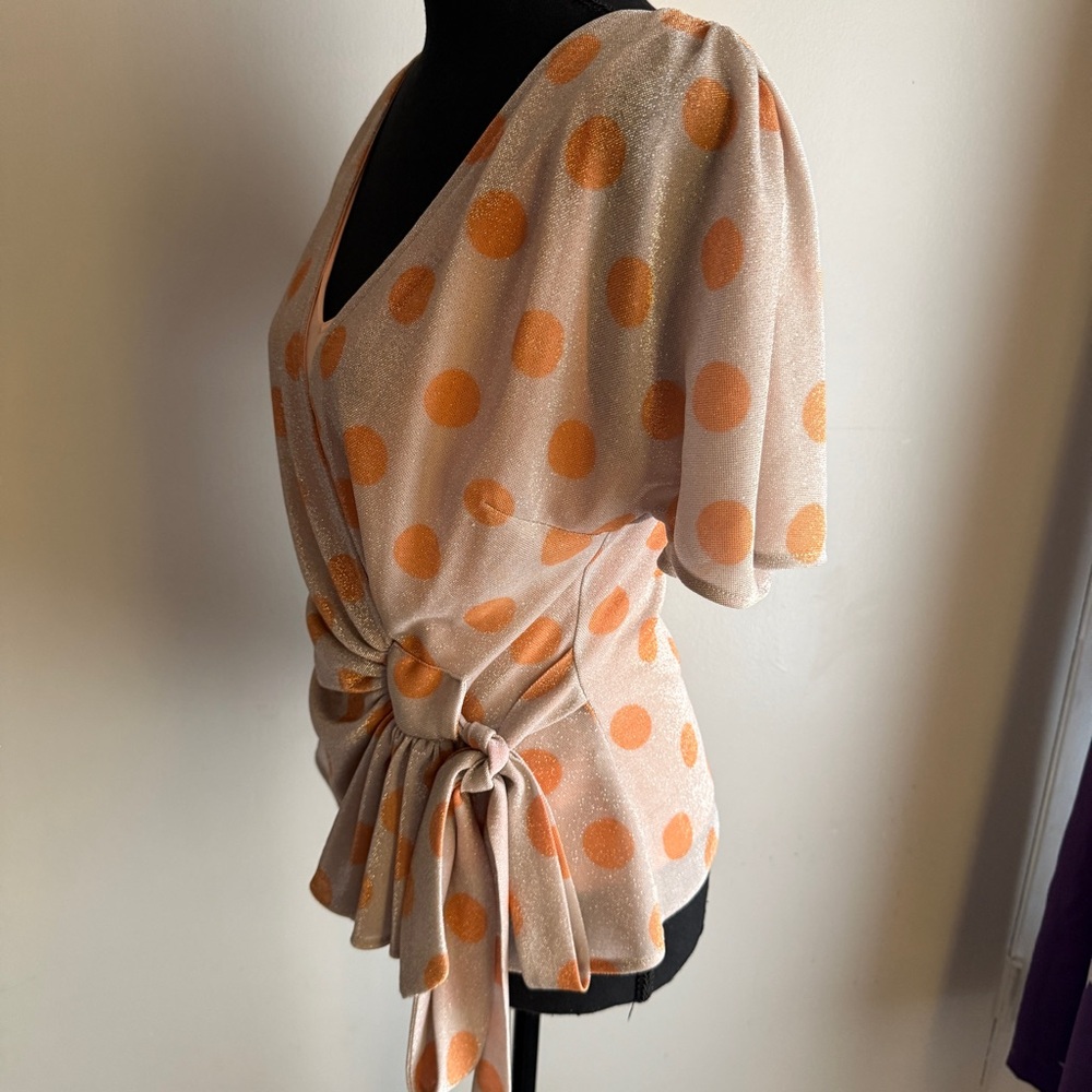 Eva Franco Anthropologie Sweetwater Top in Orange Dot Flutter Sleeve Size Small - Picture 6 of 14